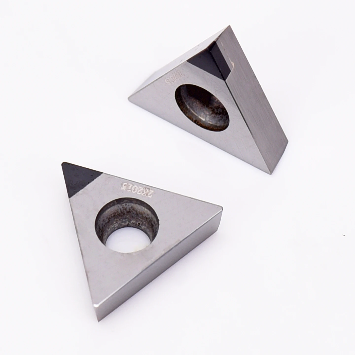 TCGW090202 PVD-Coated CBN Blade High Brightness Triangle Shape Model 090204-1-ZK2015 for Cast Iron High Performance Turning Tool