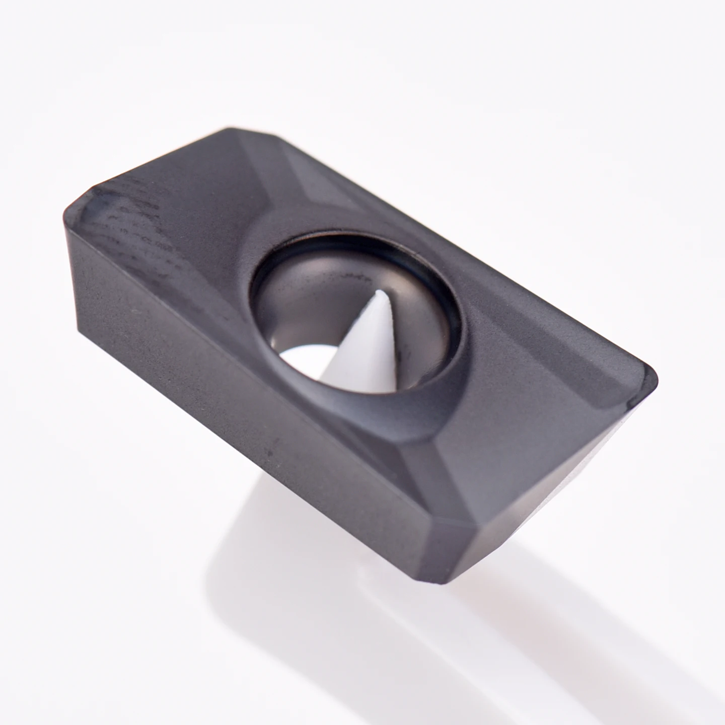 KEUE CNC PVD CVD Coated Round CNC Milling Insert APMT1604PDER-BO/CH0510 APMT1604PDER-H2 for Stainless Steel Turning Tool HRC45