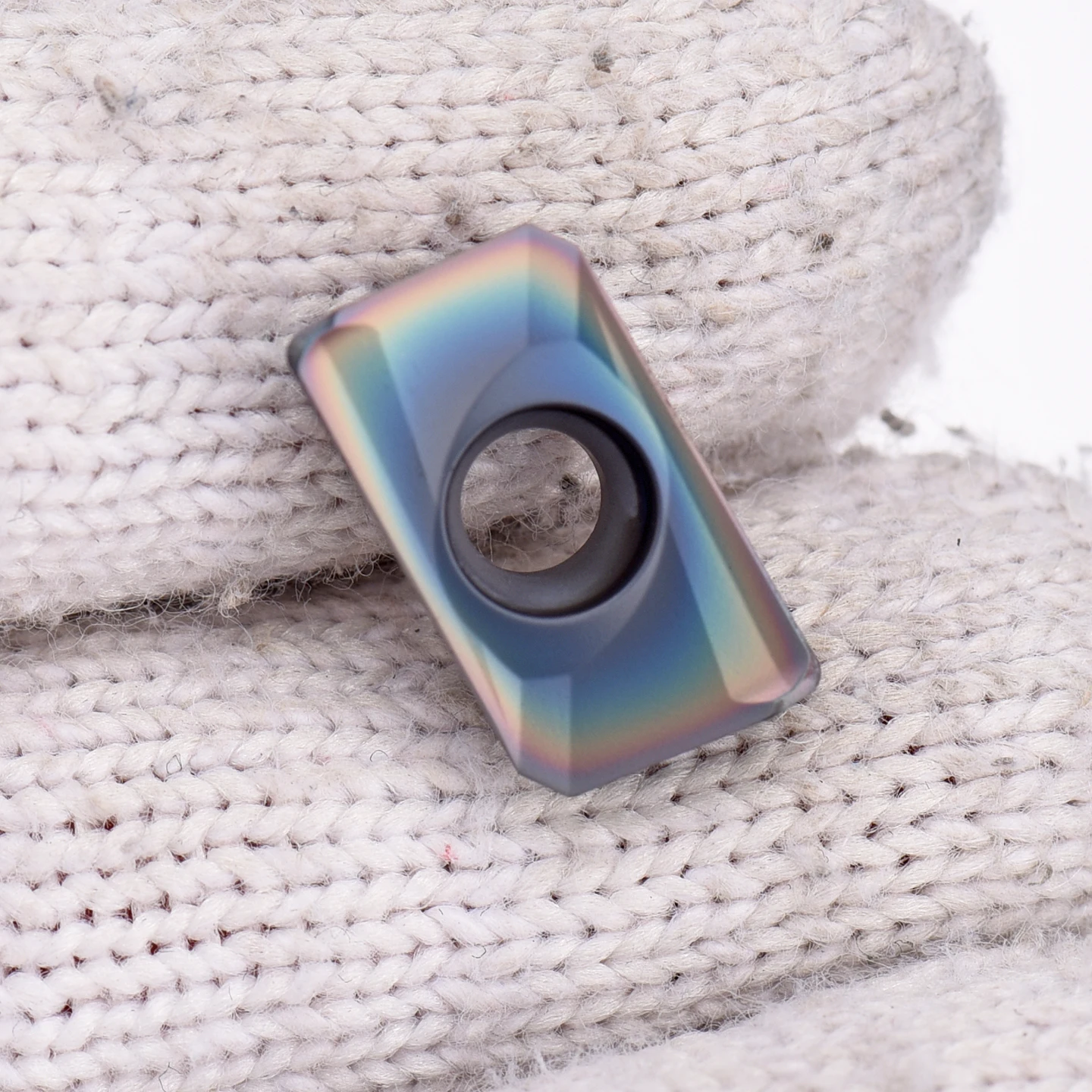 Colorful Quenching Milling Insert APMT1135-H2/-TT 1604PDER-H2 PN8118 OEM Tungsten Steel Titanium Aluminum Nitride Coating 45HRC