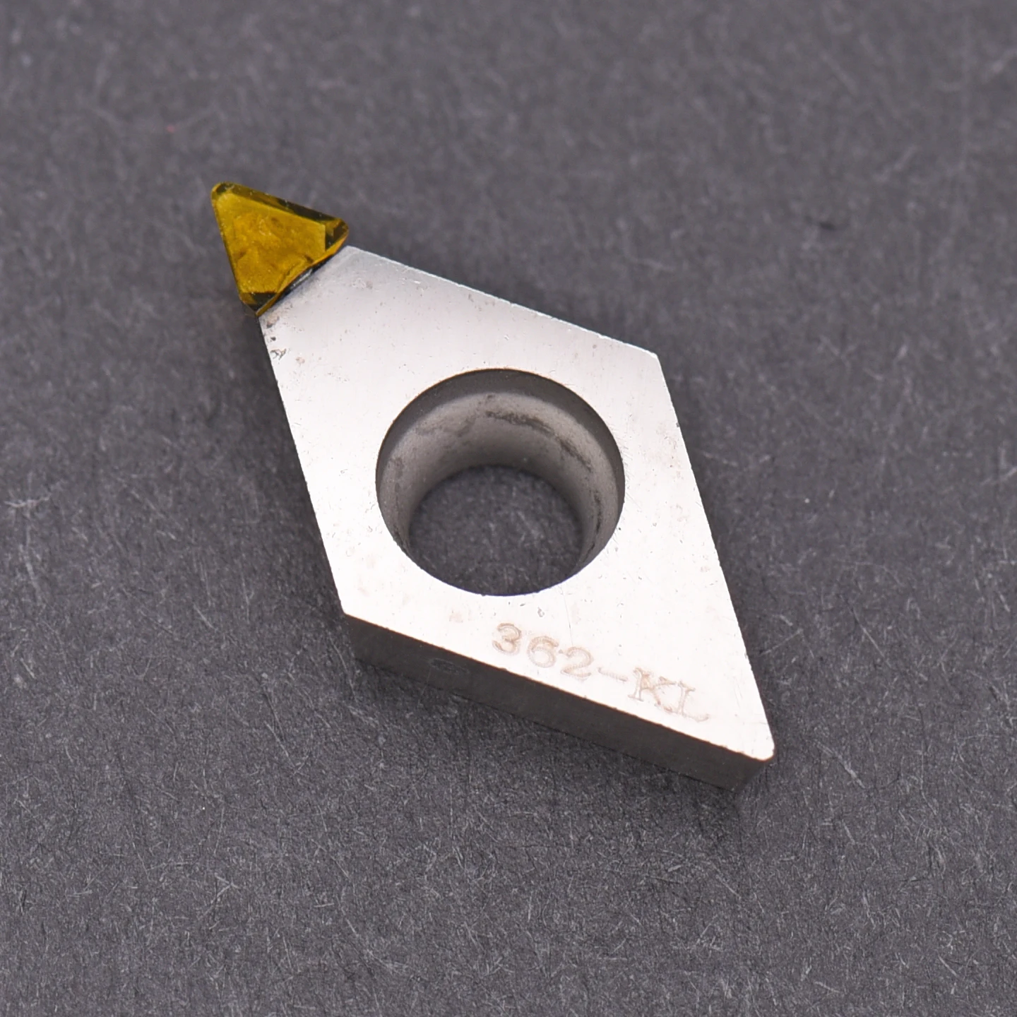 Wanlongda MCD Single Crystal Diamond Knife DCGT11T304-MCD-ND800 Premium Turning Tool with Diamond Blade