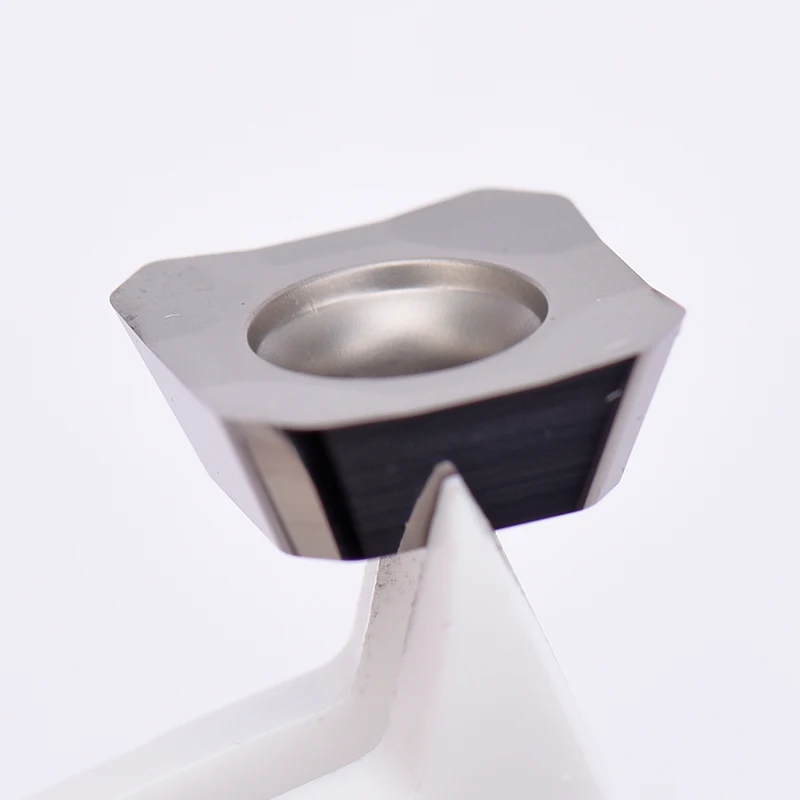 SEET1204AFFN KNS530 SEKT KTN60 Customizable High Gloss Metal Ceramic Milling Insert OEM Support