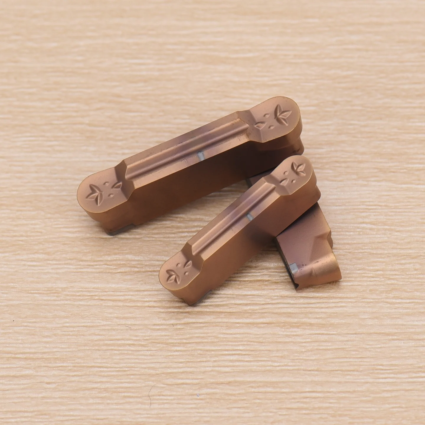 Dalian Sante Stainless Steel Grooving Inserts HRC 38 Round MRMN500-M BS1029 Special Turning Tool